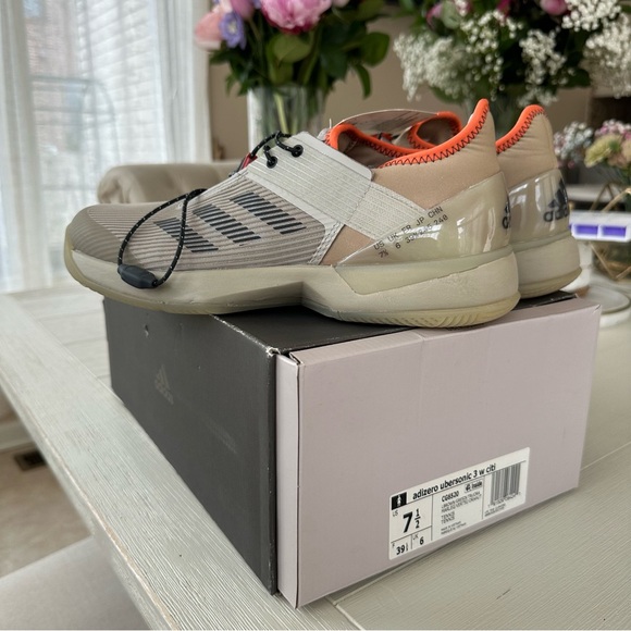 BRAND NEW ADIDAS TENNIS SNEAKER Adizero Ubersonic 3 Citified 'Light Brown - Picture 8 of 9